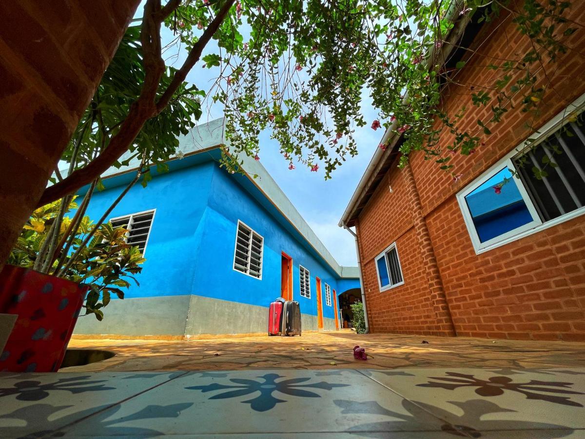Maison Charlotte Forever Chambre d'hôtes chez un couple belgo togolais Lomé Exterior foto